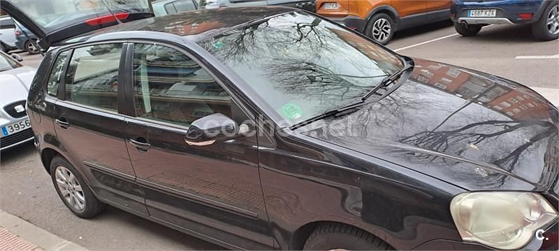 Negro Usado 2009 VW Polo Edition Berlina | 4800 € (Precio justo) - Imagen 1/4