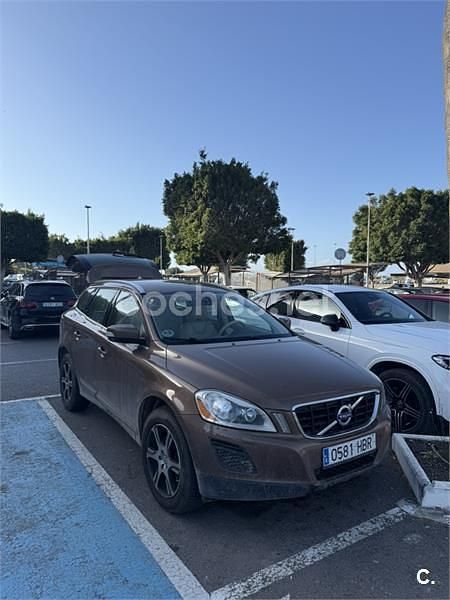 Usado Volvo XC60 Kinetic 185 CV (136 kW) 2011 Marrón SUV