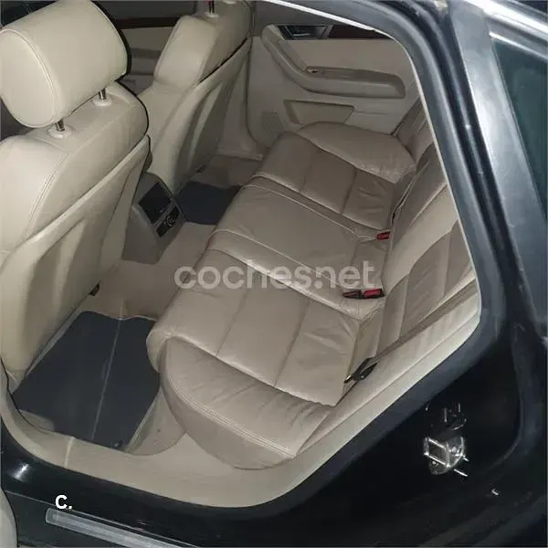 Usado Audi A6 180 CV (132 kW) 2007 Negro Berlina