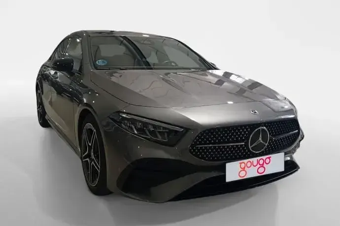 Usado Mercedes A180 136 CV (100 kW) 2025