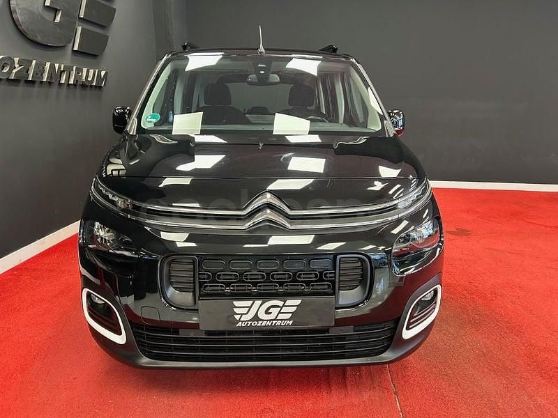 Usado Citroën Berlingo Feel 130 CV (95 kW) 2019 Negro Monovolumen