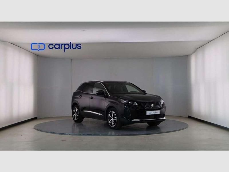 Usado Peugeot 3008 GT 131 CV (96 kW) 2021 Negro Monovolumen