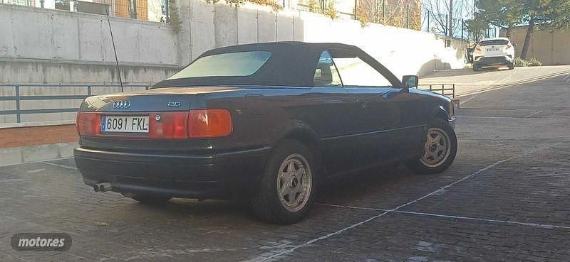 Usado Audi 80 150 CV (110 kW) 1995 Negro Descapotable
