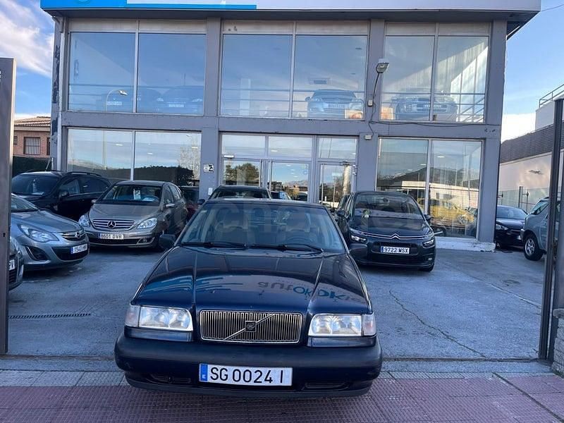 Usado Volvo 850 126 CV (92 kW) 1995 Azul Berlina