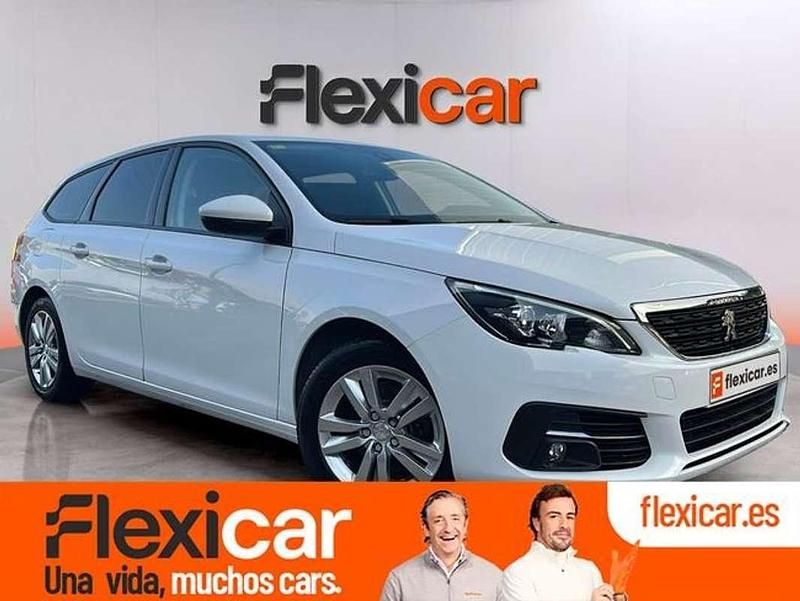 Usado Peugeot 308 Active 131 CV (96 kW) 2018 Blanco Utilitario