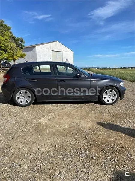 Usado BMW 118 129 CV (94 kW) 2007 Marrón Utilitario
