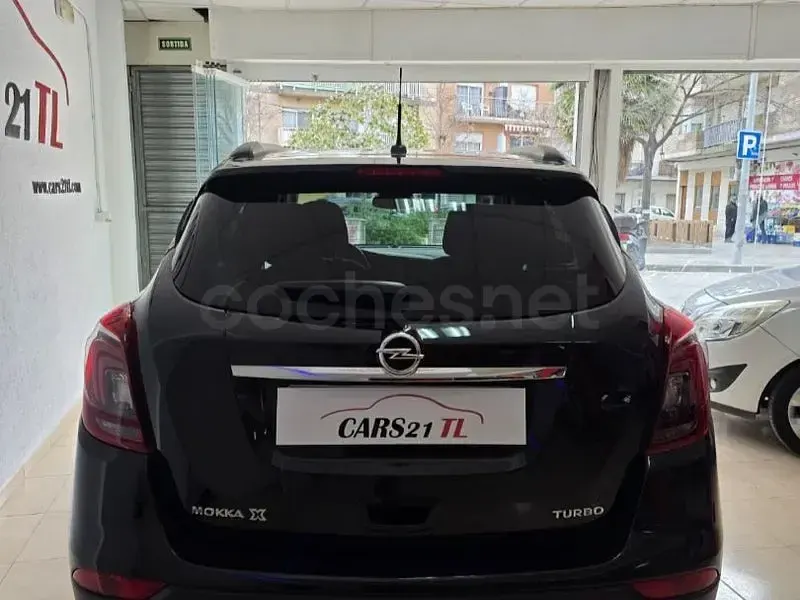 Usado Opel Mokka X 140 CV (102 kW) 2019 Negro SUV
