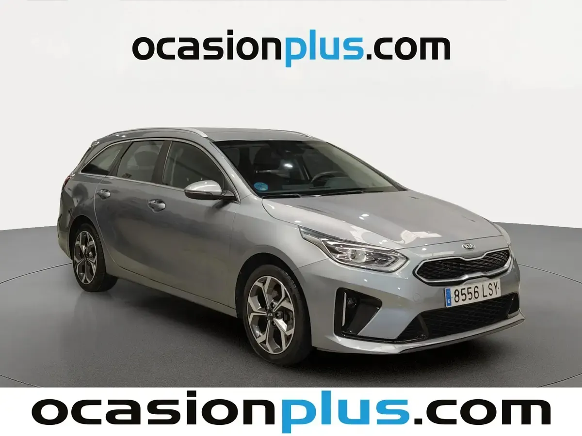 Usado Kia Ceed 141 CV (103 kW) 2021 Gris Utilitario