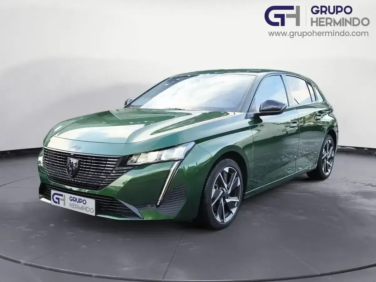 Usado Peugeot 308 Allure 130 CV (95 kW) 2022 Verde Berlina