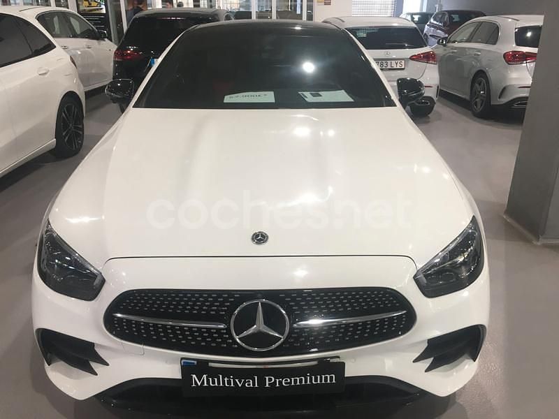 Blanco Usado 2022 Mercedes E220 Coupe | 60.900 € - Imagen 1/4