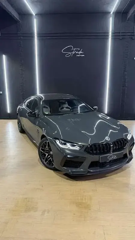 Usado BMW M8 Competition Edition 625 CV (459 kW) 2024 Gris Coupe