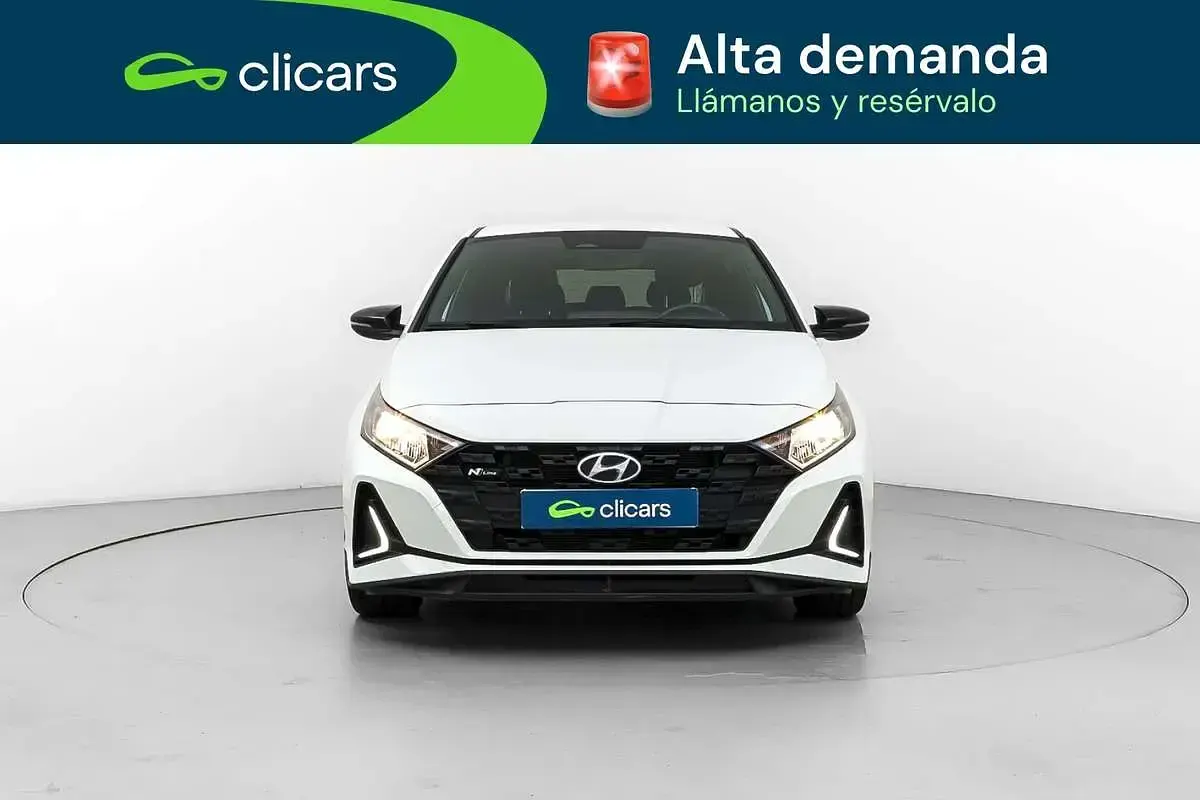 Usado Hyundai i20 N Line 84 CV (61 kW) 2023 Blanco Utilitario