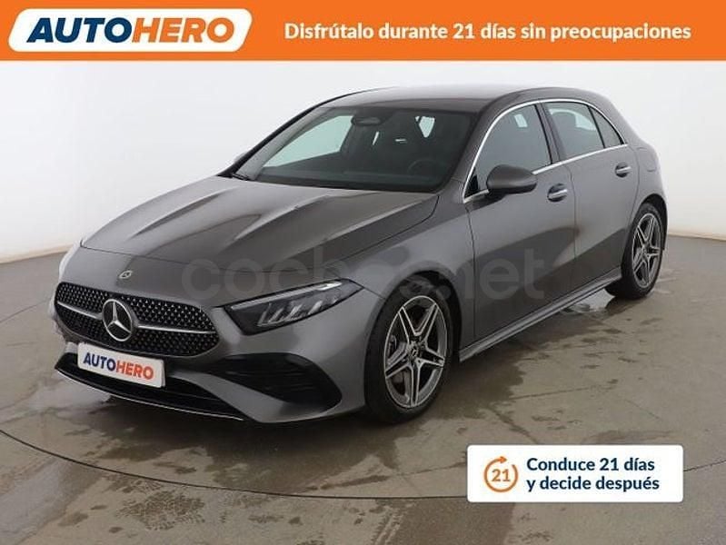 Usado Mercedes A200 AMG line 150 CV (110 kW) 2025 Gris Berlina