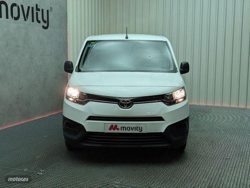 Usado Toyota Proace Verso City 100 CV (73 kW) 2022 Blanco Familiar