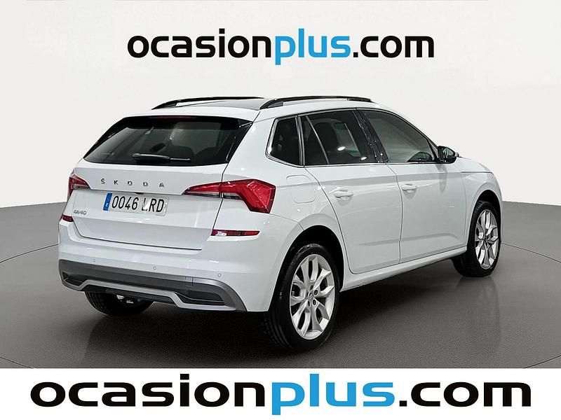 Usado Skoda Kamiq Sport 150 CV (110 kW) 2021 Blanco SUV