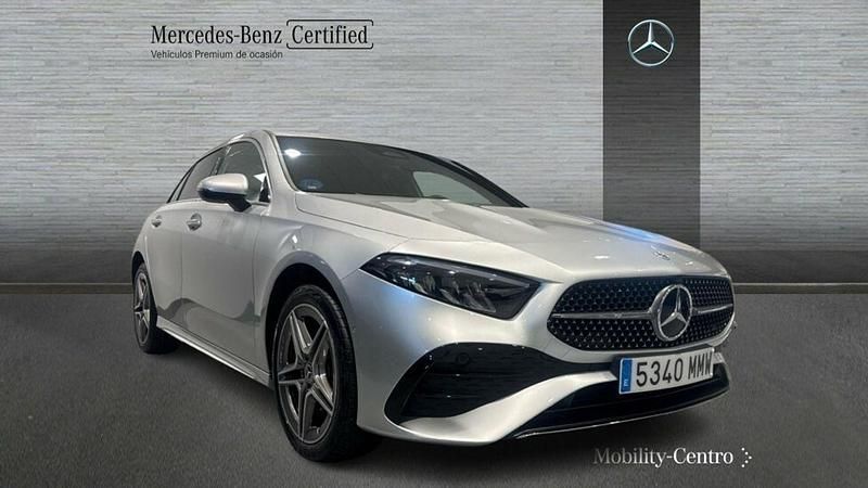 Usado Mercedes A250 217 CV (159 kW) 2024 Plata iridio metalizado Utilitario