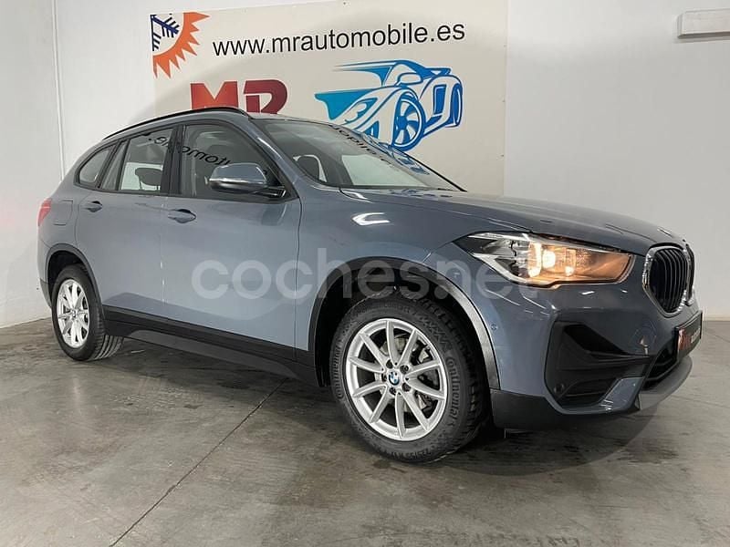 Usado BMW X1 Comfort Edition 116 CV (85 kW) 2021 Gris / plata SUV