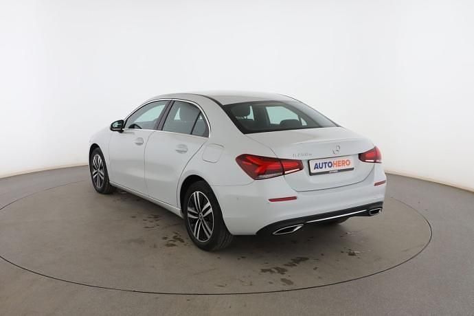 Usado Mercedes A250 218 CV (160 kW) 2021 Berlina