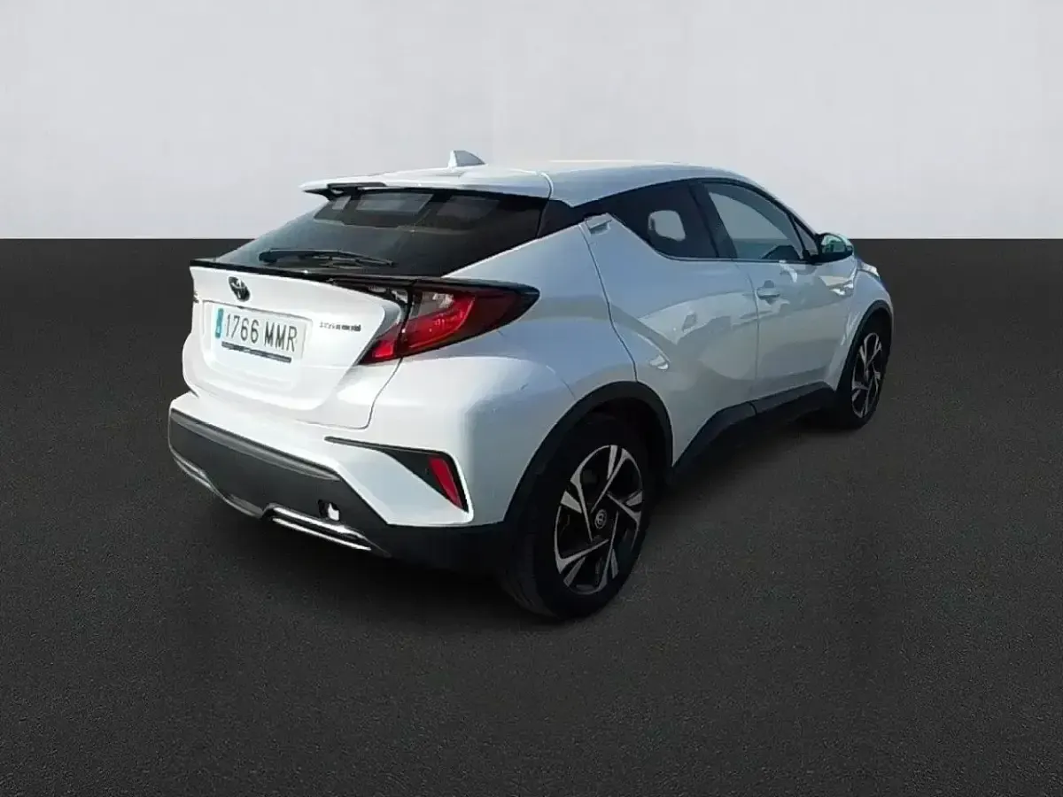 Usado Toyota C-HR Advance 184 CV (135 kW) 2024 Blanco SUV