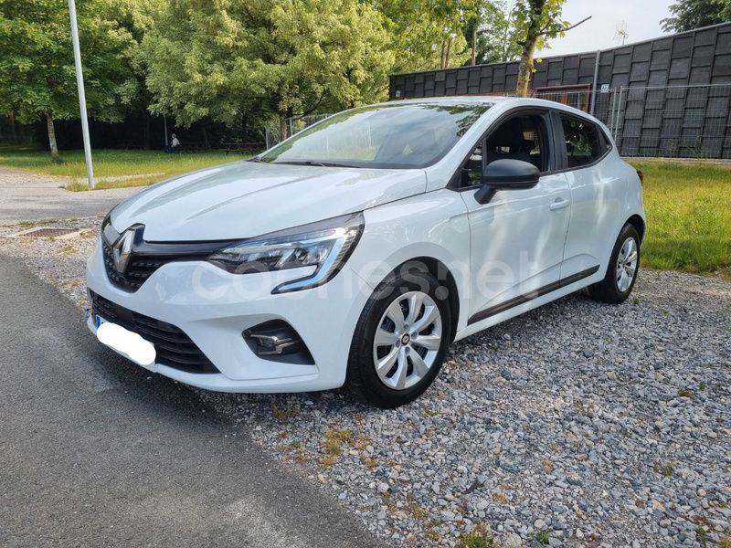 Blanco Usado 2022 Renault Clio V Evolution Berlina | 12.500 € (Buen precio) - Imagen 1/4