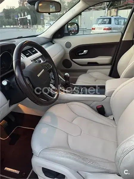 Usado Land Rover Range Rover evoque Prestige 190 CV (139 kW) 2011 Gris / plata SUV