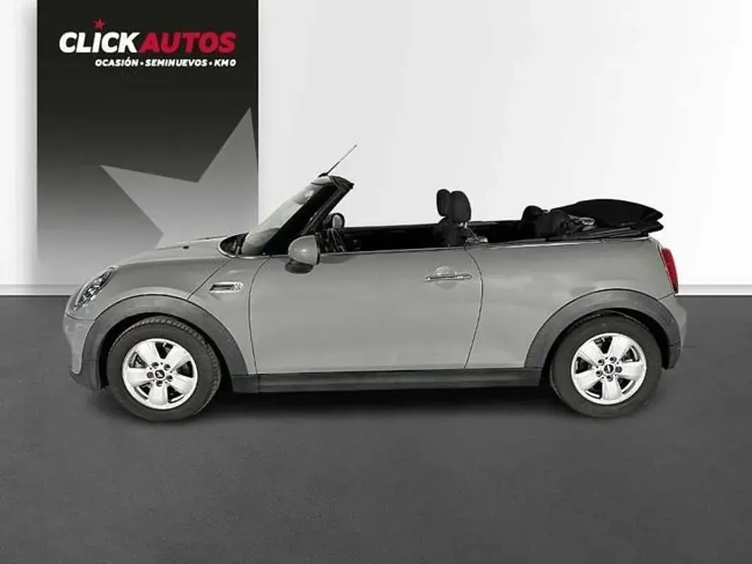 Usado Mini Cooper Cabriolet 137 CV (100 kW) 2019 Gris Descapotable