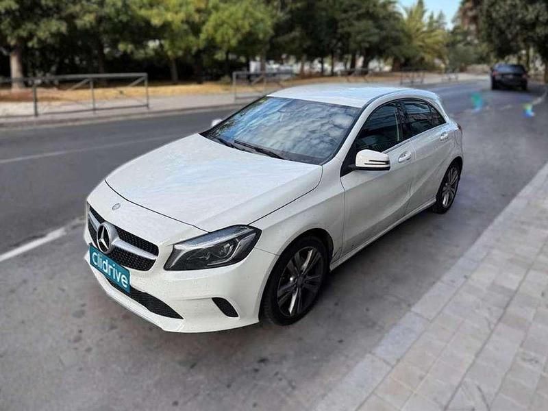Occasion Mercedes A220 Urban 136 PK (100 kW) 2016 Wit Sedan