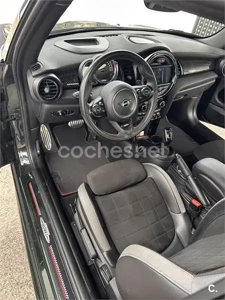 Usado Mini John Cooper Works 231 CV (169 kW) 2020 Verde Utilitario