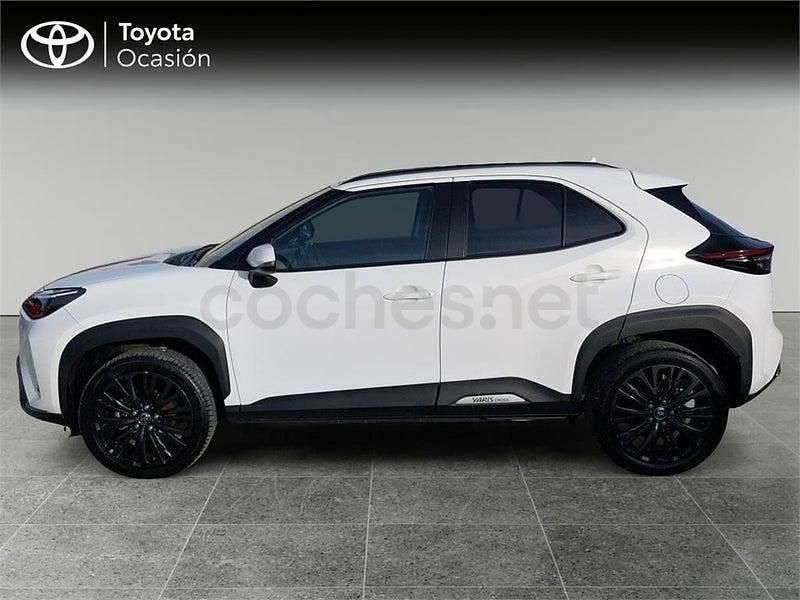 Usado Toyota Yaris Cross 116 CV (85 kW) 2024 Blanco SUV