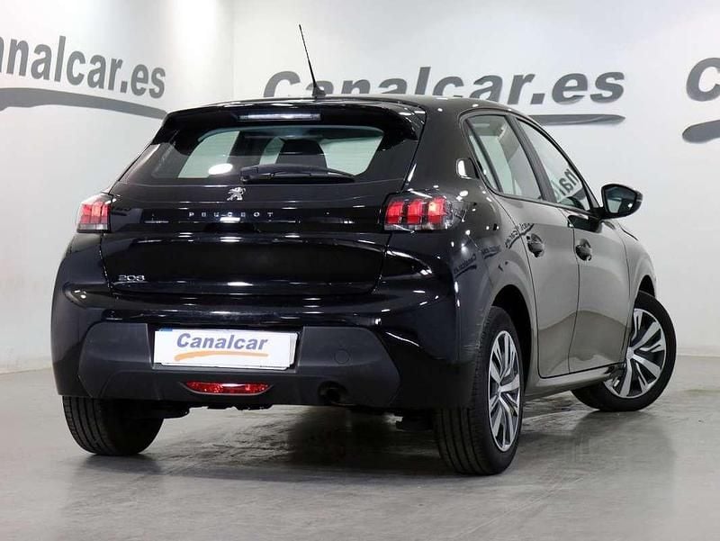 Usado Peugeot 208 GT-line 102 CV (75 kW) 2020 Negro Utilitario