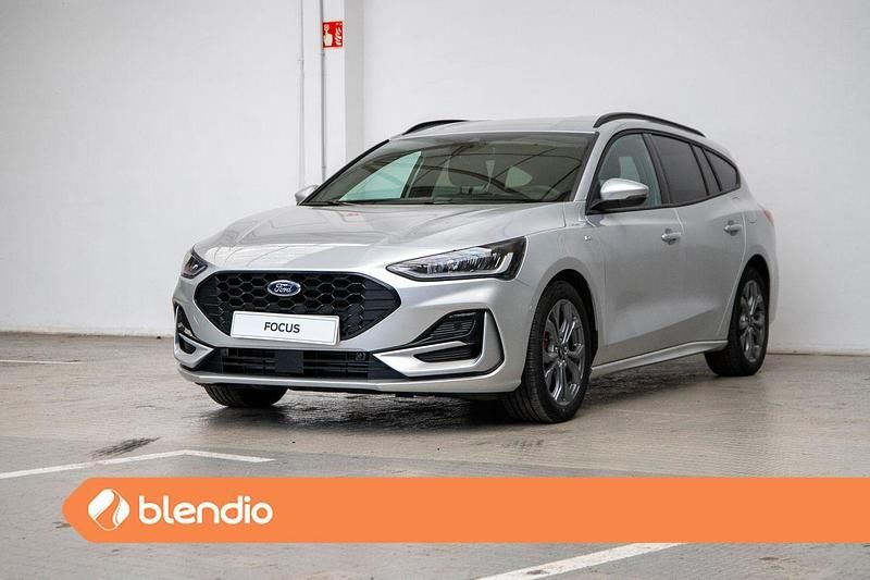 Plata Usado 2023 Ford Focus ST-Line Utilitario | 27.900 € - Imagen 1/4