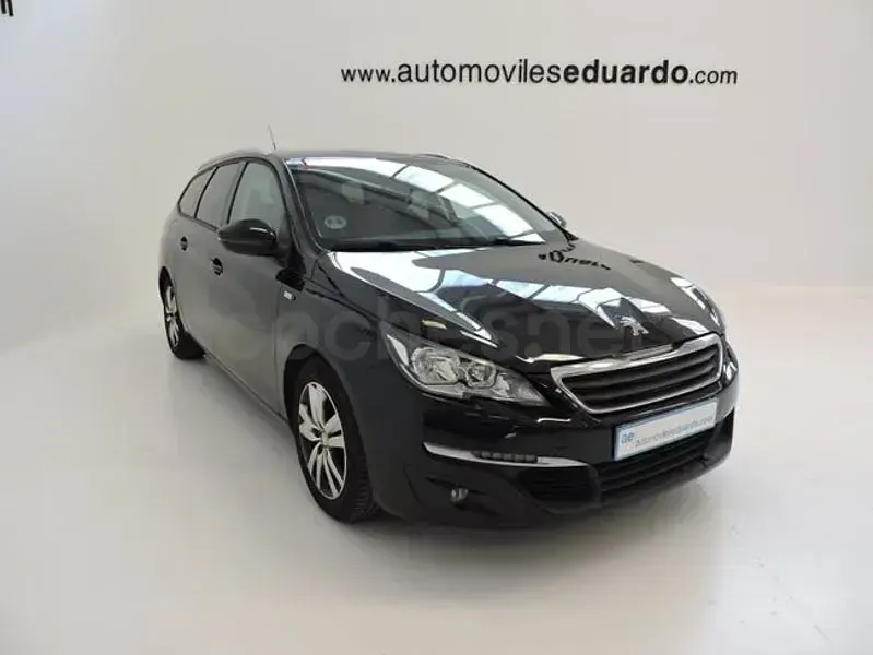 Usado Peugeot 308 SW Style 120 CV (88 kW) 2017 Negro Familiar