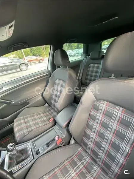 Usado VW Golf VII GTI 245 CV (180 kW) 2019 Blanco Berlina