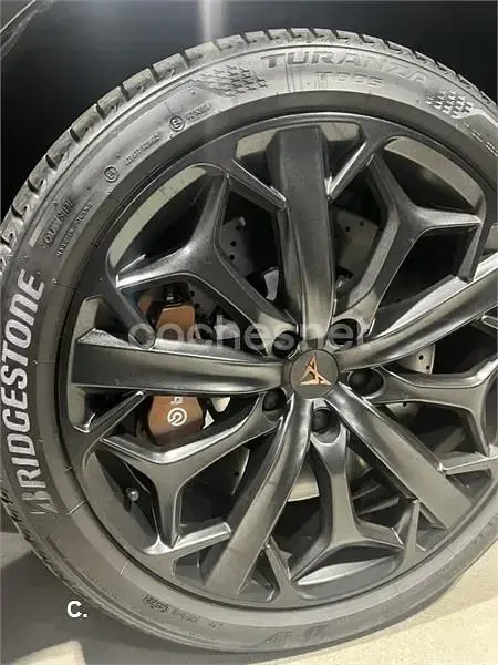 Usado Cupra Formentor VZ 310 CV (228 kW) 2023 Gris / plata SUV