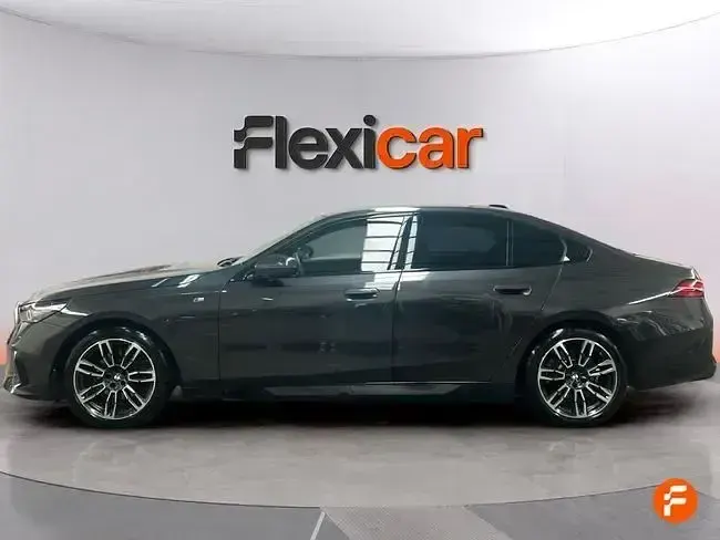 Usado BMW 520 197 CV (144 kW) 2024 Gris Berlina
