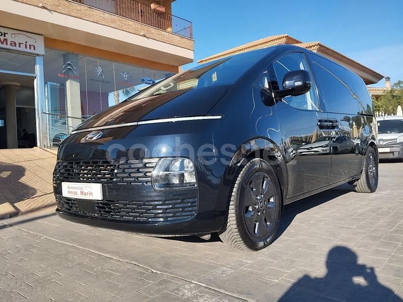Usado Hyundai Staria 177 CV (130 kW) 2022 Azul Monovolumen