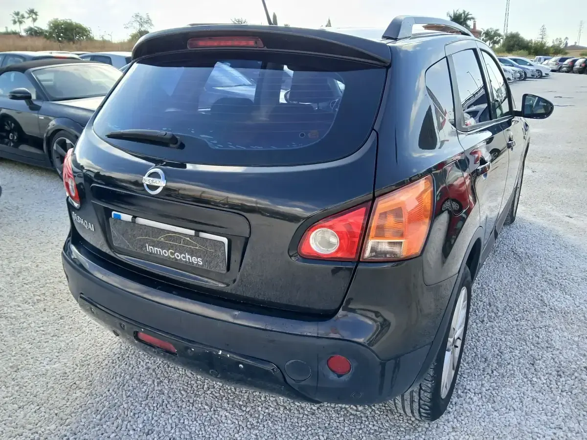 Usado Nissan Qashqai Visia 141 CV (103 kW) 2007 Negro SUV