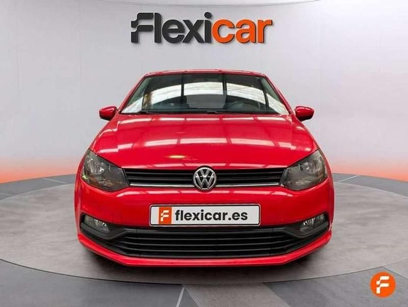 Usado VW Polo 75 CV (55 kW) 2017 Rojo Utilitario