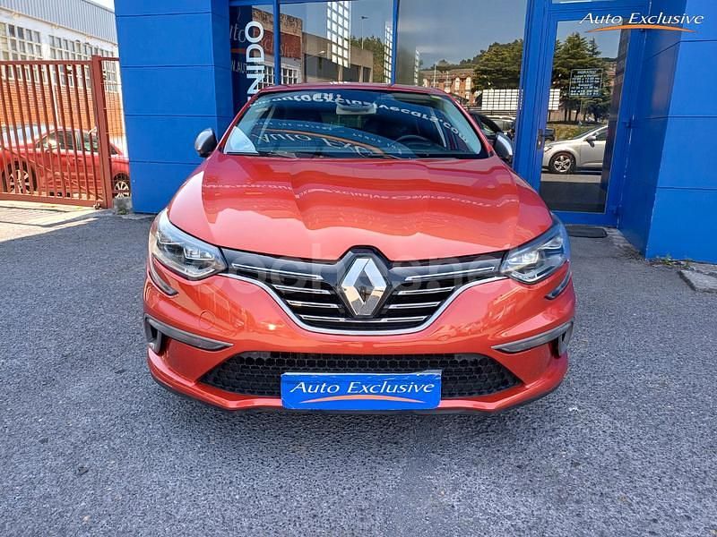 Usado Renault Mégane GT Line GT-Line 130 CV (95 kW) 2016 Granate Berlina