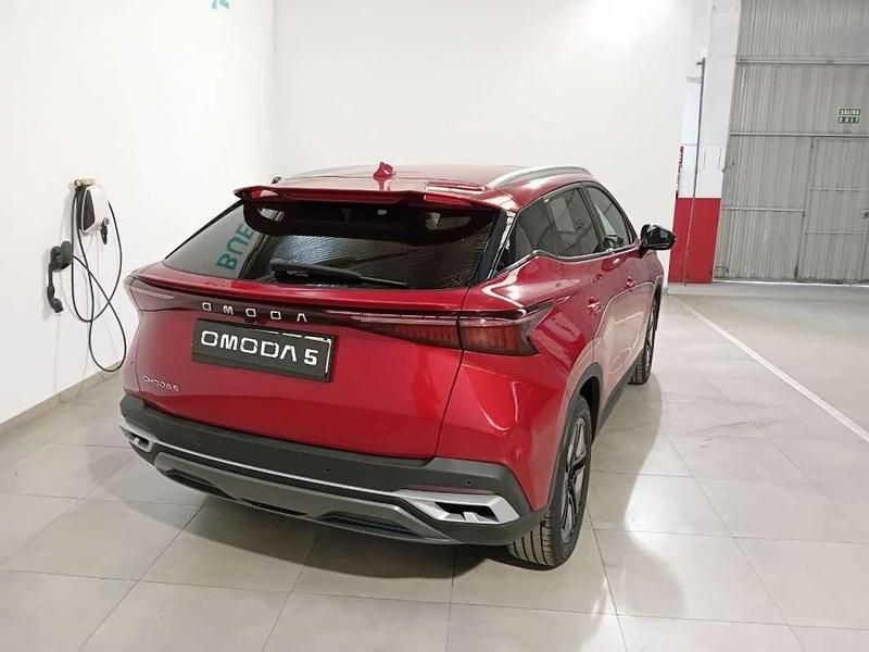 Usado Omoda 5 147 CV (108 kW) 2025 Rojo SUV