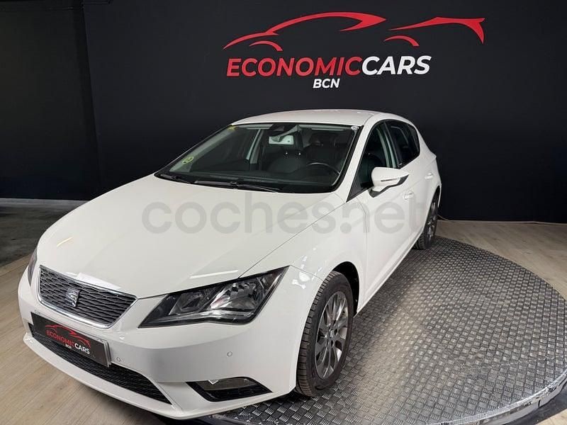 Usado Seat Leon I-Tech 105 CV (77 kW) 2014 Blanco Berlina