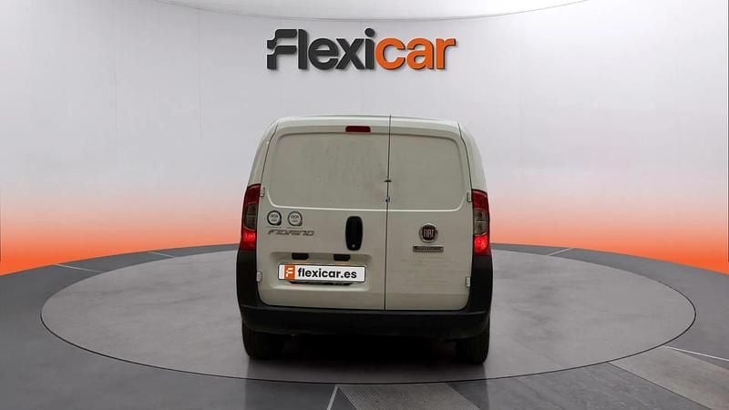 Usado Fiat Fiorino 95 CV (69 kW) 2023 Blanco Monovolumen