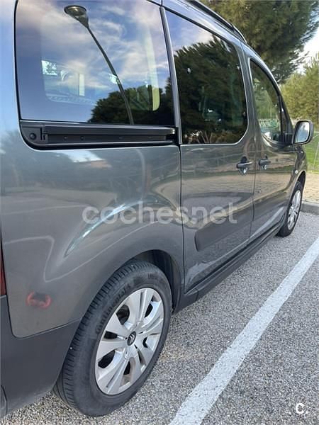 Usado Citroën Berlingo 110 CV (80 kW) 2010 Gris / plata Monovolumen