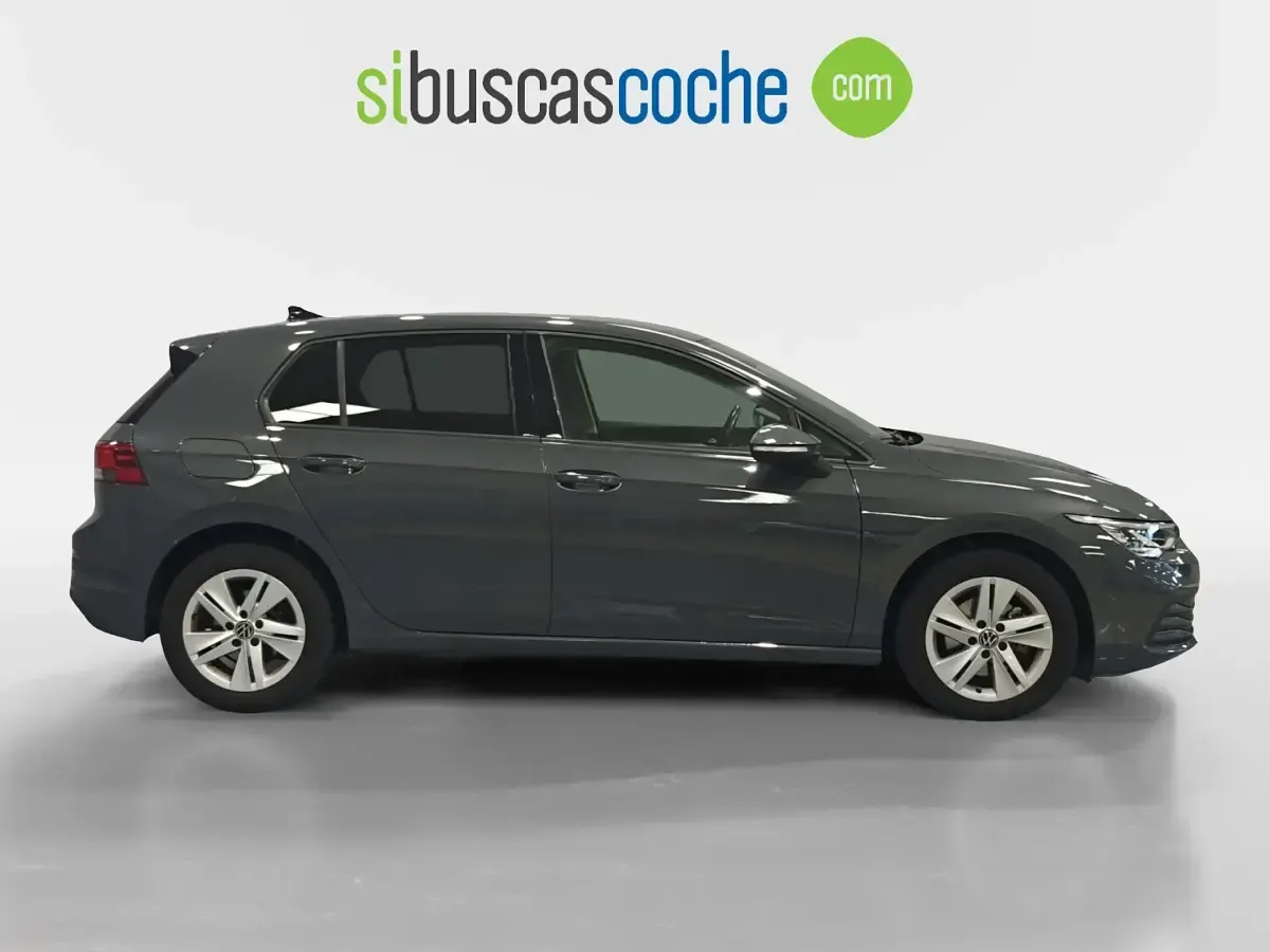 Usado VW Golf VIII 115 CV (84 kW) 2025 Gris/plata