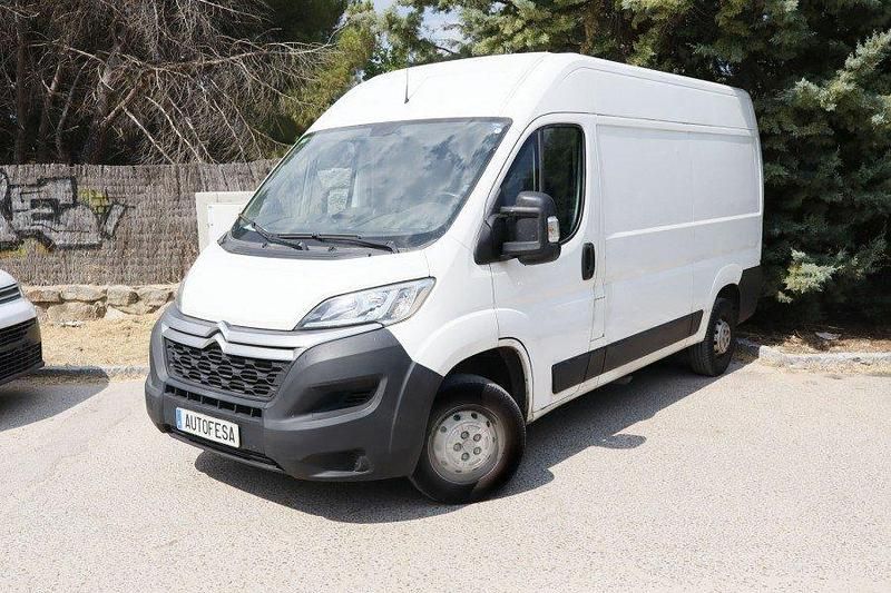 Usado Citroën Jumper 120 CV (88 kW) 2021 Blanco Monovolumen