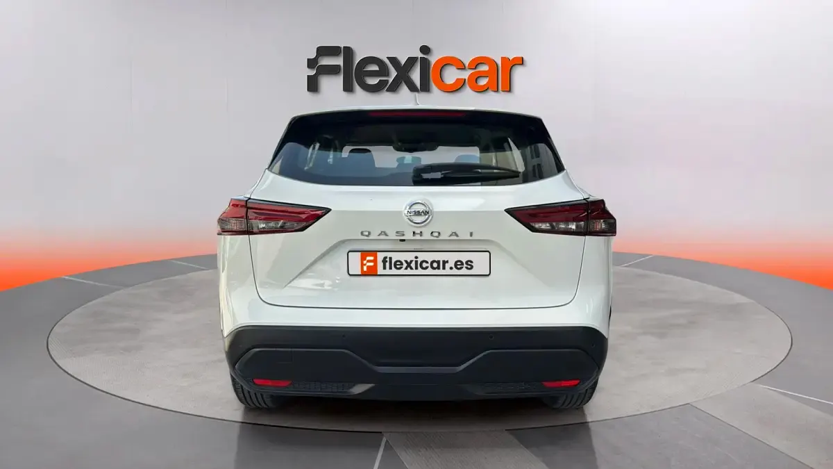 Usado Nissan Qashqai Acenta 140 CV (102 kW) 2022 Blanco SUV