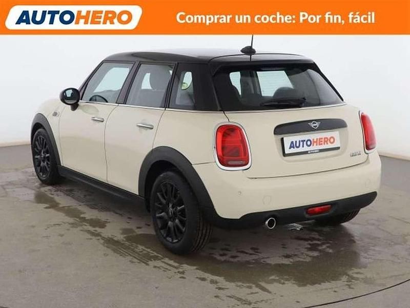 Usado Mini Cooper 136 CV (100 kW) 2018 Blanco Utilitario