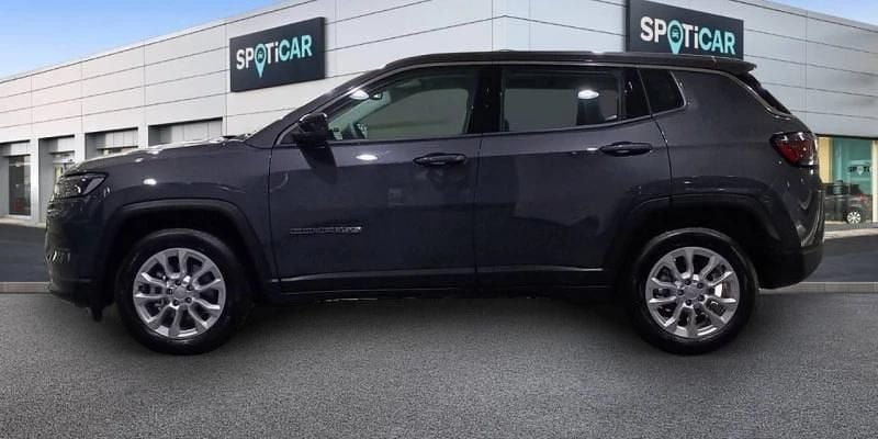 Occasion Jeep Compass Longitude 131 ch (96 kW) 2024 Gris SUV