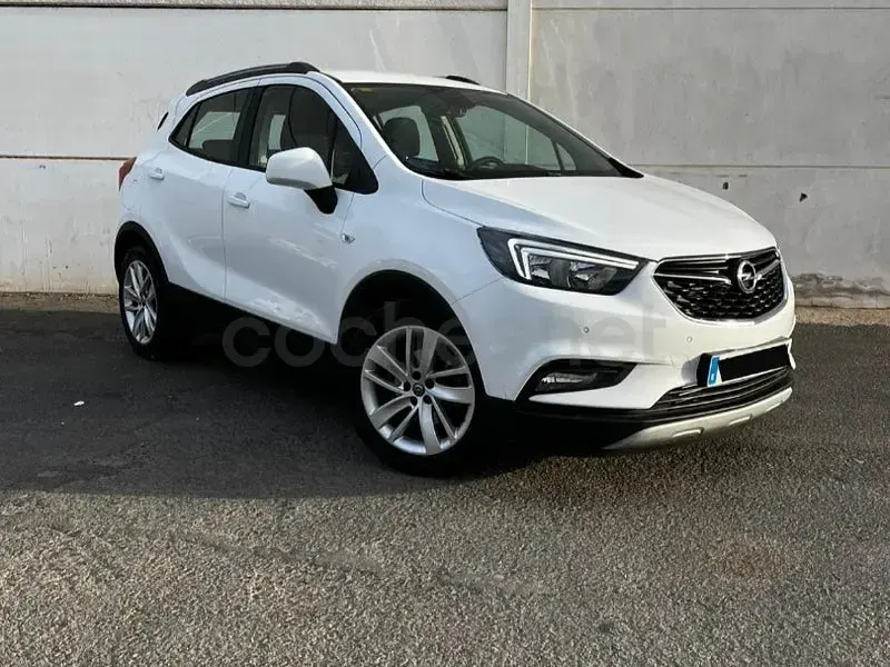 Usado Opel Mokka X Excellence 140 CV (102 kW) 2018 Blanco SUV