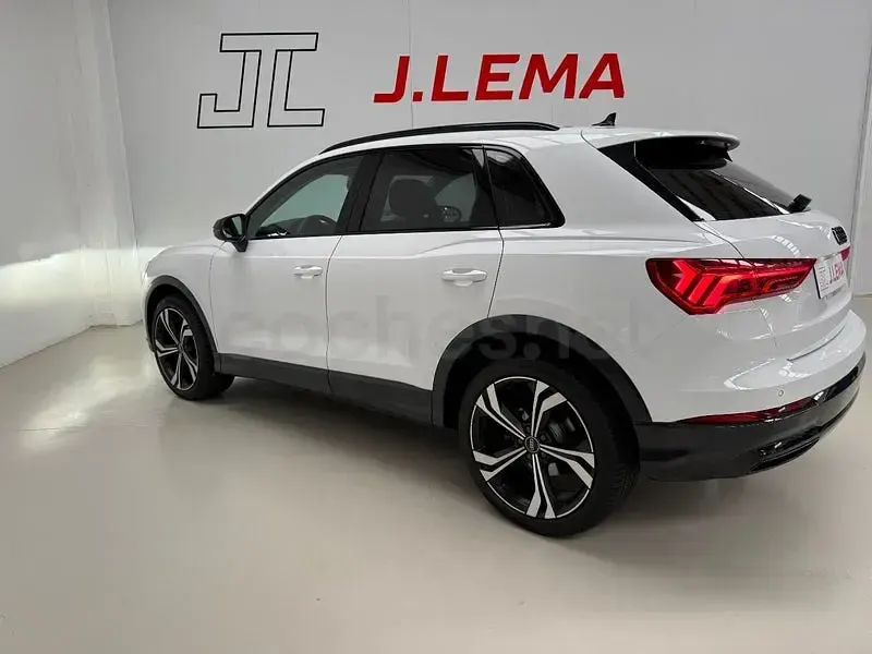Usado Audi Q3 Ambiente 150 CV (110 kW) 2023 Blanco SUV